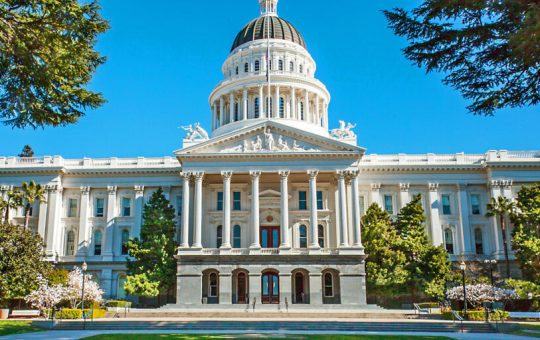 Why a California Senate Bill is Angering Silicon Valley Over Proposed AI Regulations